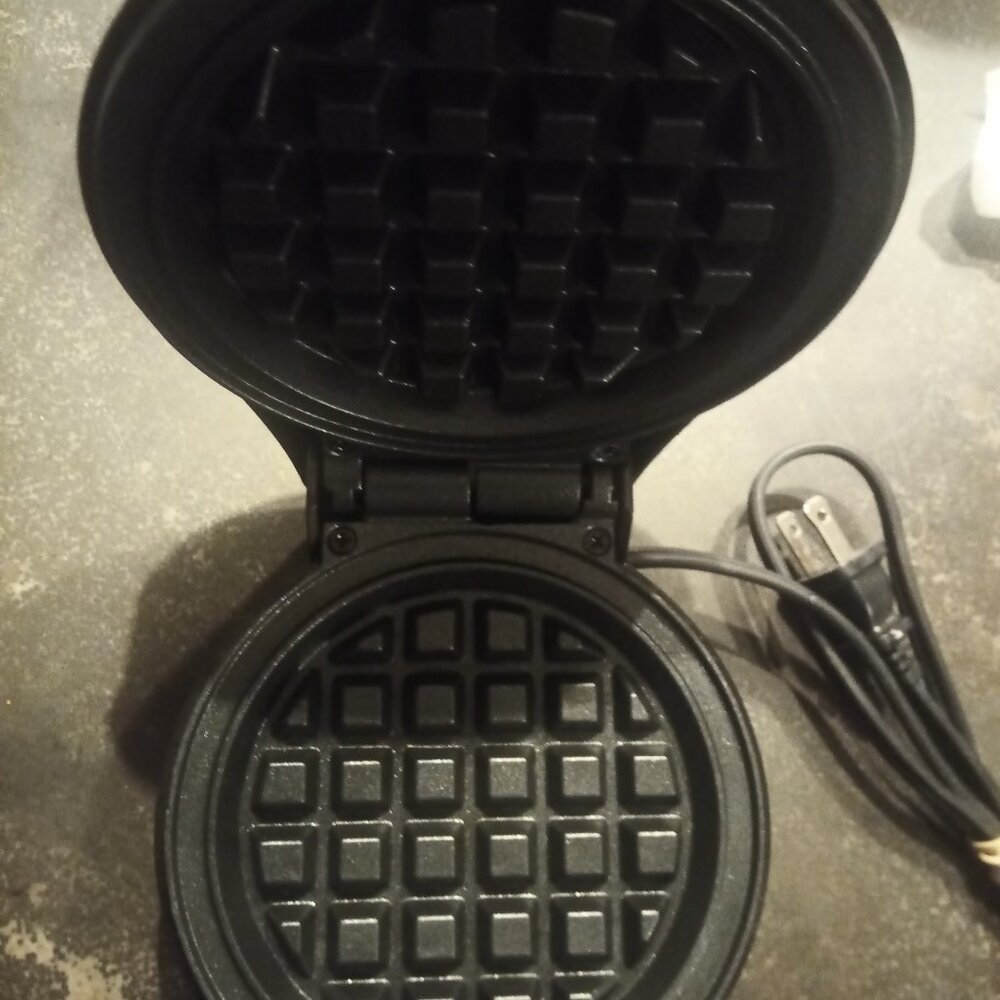Toastmaster mini waffle maker
